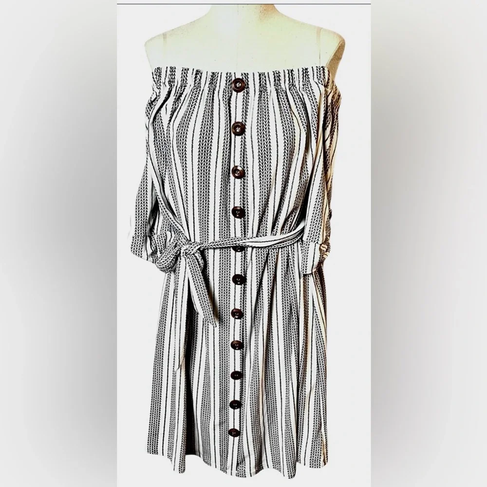 J for Justify Black and White Cold Shoulder Midi Dress with waist tie Belt - Picture 2 of 7